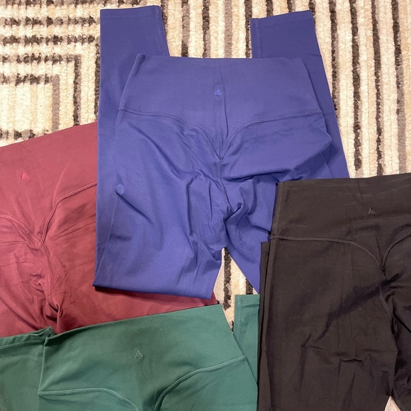 Vitality (balance athletica) cloud pant bundle all size MEDIUM NWOT - Picture 3 of 7